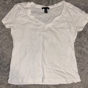 white forever 21 v-neck tee size M